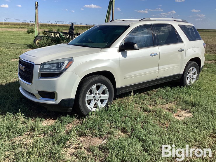 2013-gmc-acadia-image-1