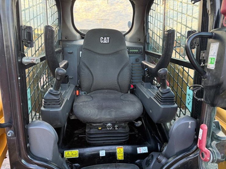 caterpillar-279d3-image-31