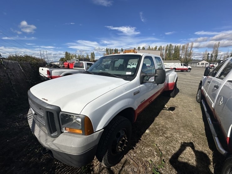 2005-ford-f350-xl-image-1