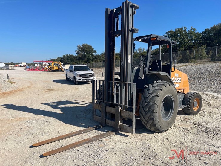 2019-case-588h-image-7