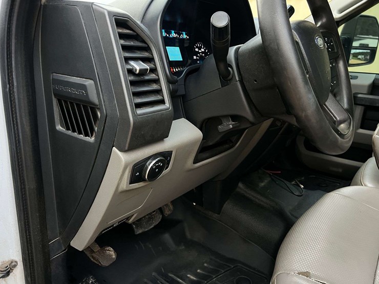 ford-f250-image-12