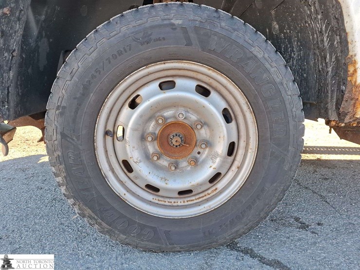 2012-dodge-2500-image-16