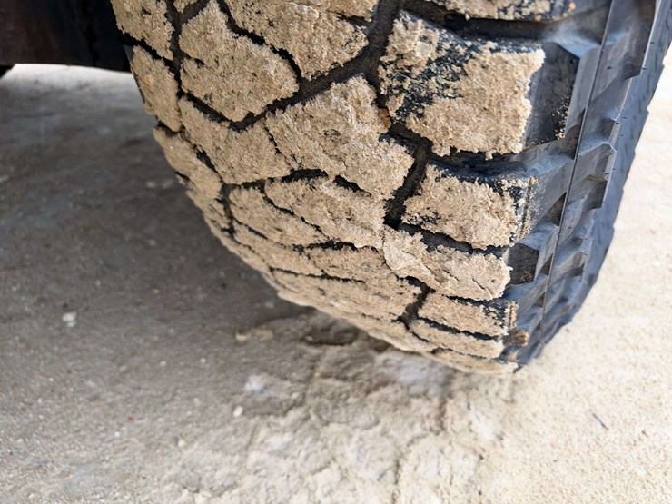 ford-f250-xl-image-23
