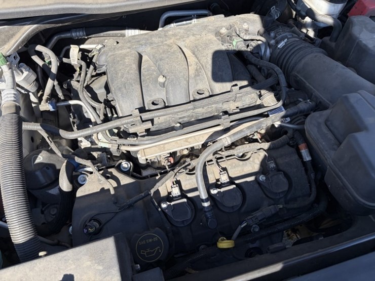 2018-ford-explorer-image-11