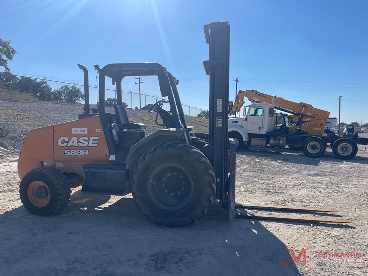 2019-case-588h-image-2