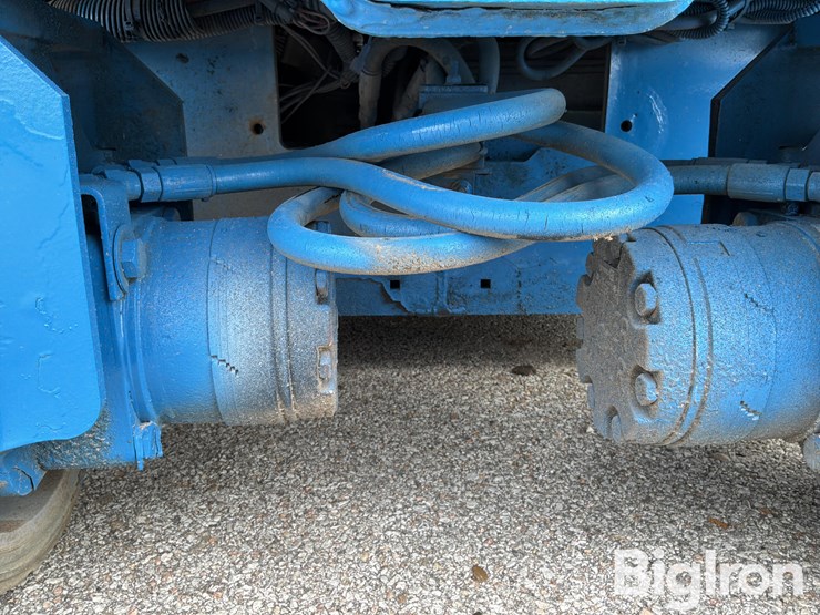 2019-massey-ferguson-730-image-18
