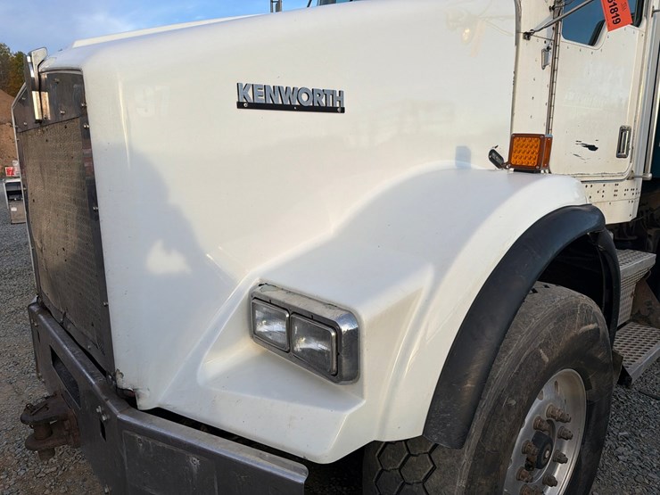1997-kenworth-t800-image-12