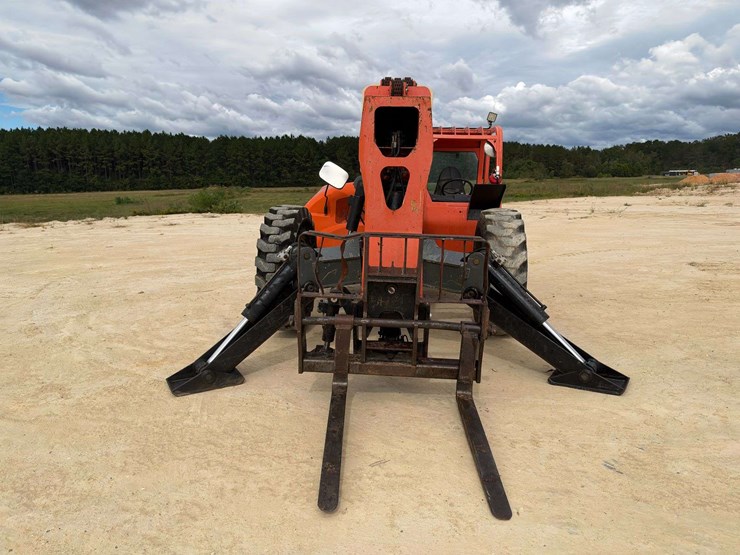 2009-jlg-g10-55a-image-6