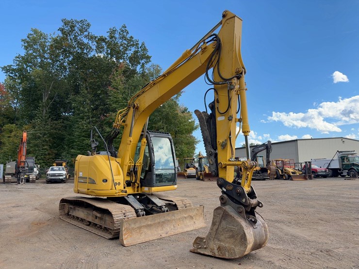 2015-kobelco-sk140sr-lc-3-image-7