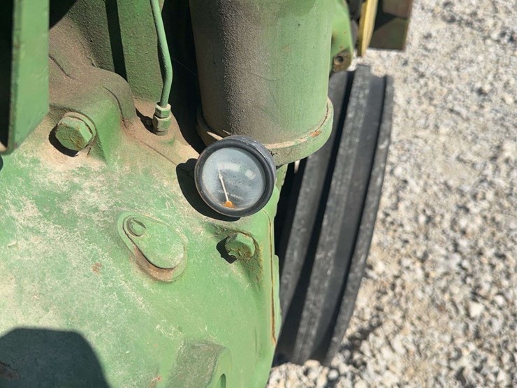1958-john-deere-420-image-31