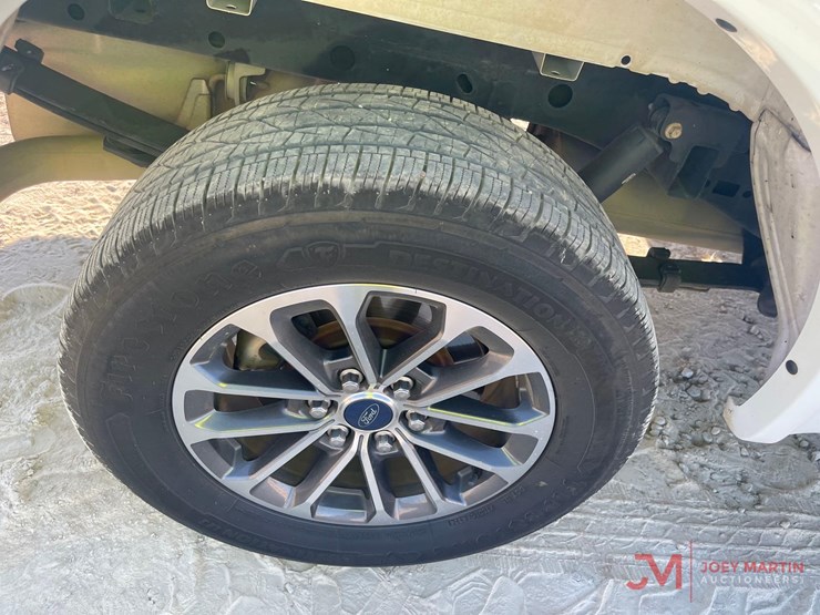 2018-ford-f150-xlt-image-10
