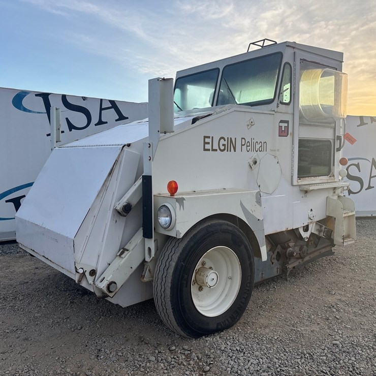 ELGIN PELICAN S
