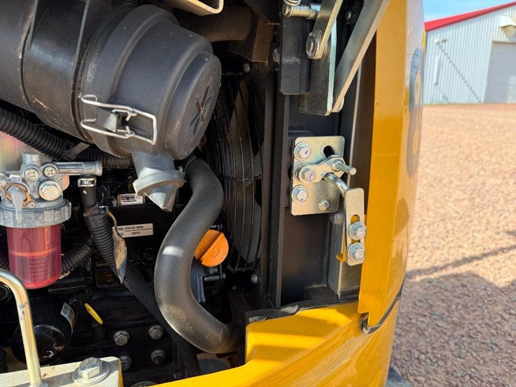 deere-17g-image-33
