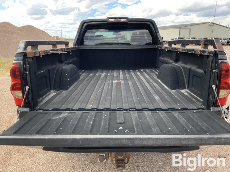 2005-chevrolet-silverado-3500-image-20