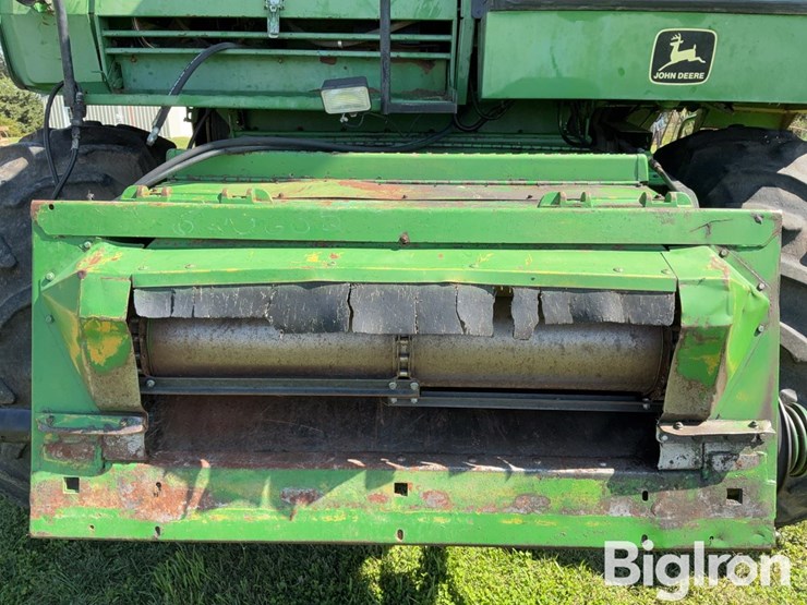 1987-john-deere-7720-titan-ii-image-18