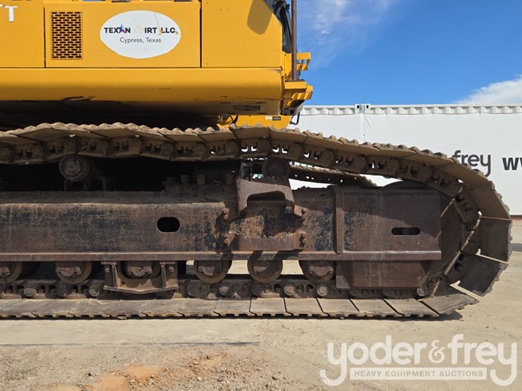 2019-deere-470g-lc-image-16