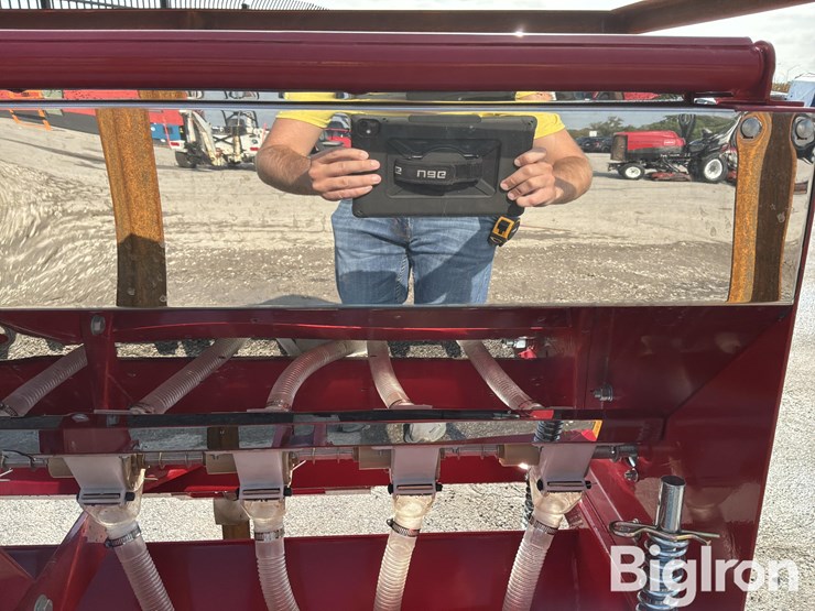 massey-ferguson-730-image-13