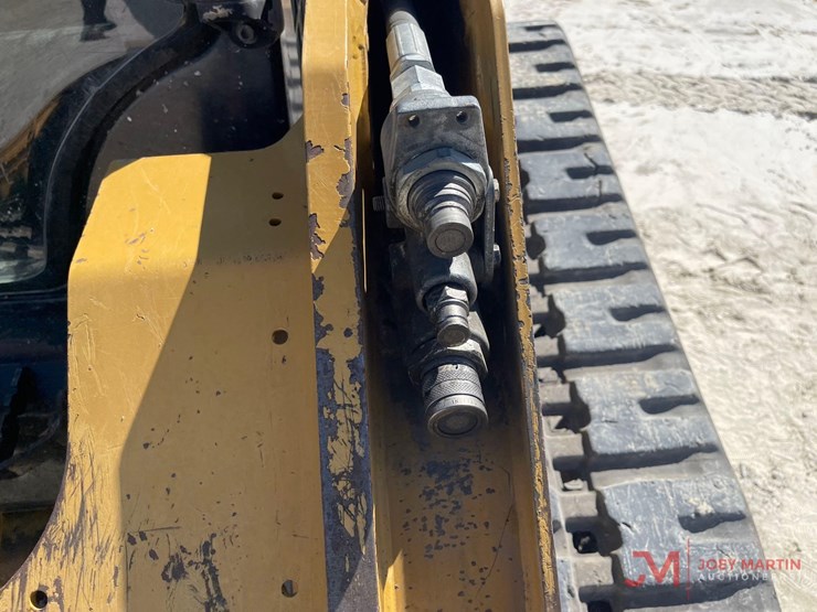 2016-caterpillar-289d-image-12