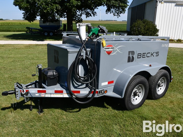 2021-thunder-creek-equipment-ev-750-image-1