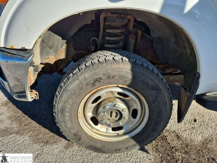 2015-ford-f250-image-19