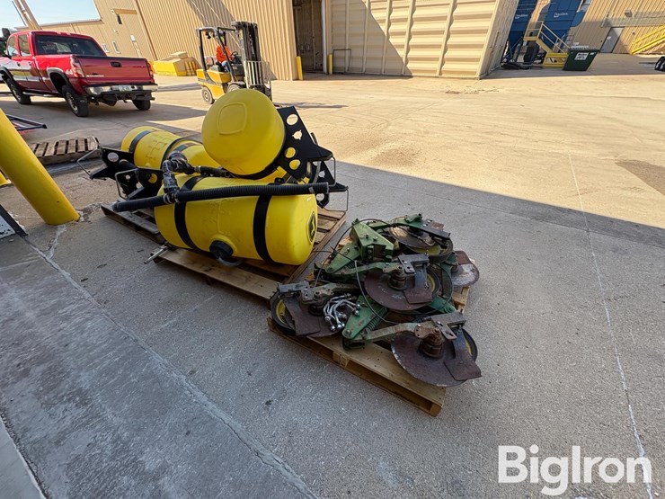 john-deere-7000-image-5