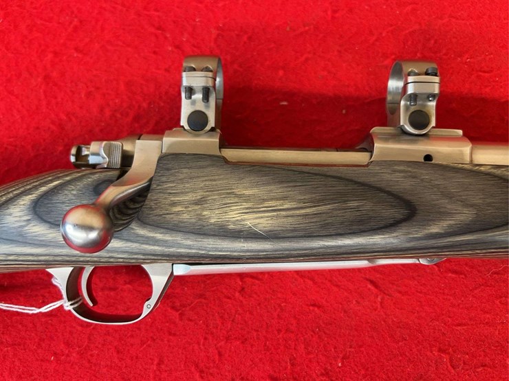 ruger-model-77-mark-ii-.243-bolt-action-rifle-image-9