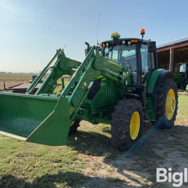 2019 JOHN DEERE 6130M