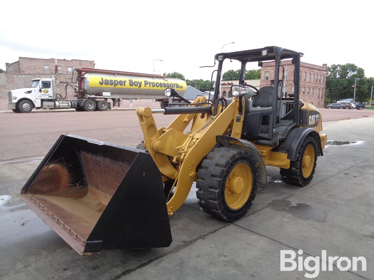 2012-caterpillar-906h-image-1