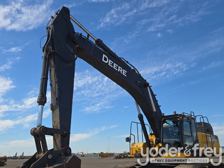 2019-deere-470g-lc-image-28