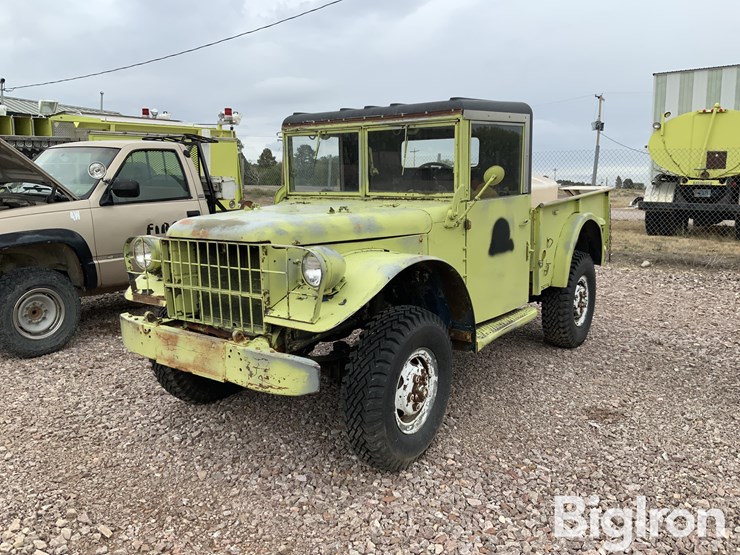 1958-dodge-m37-image-1