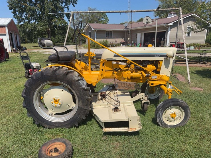 1964-international-cub-image-4