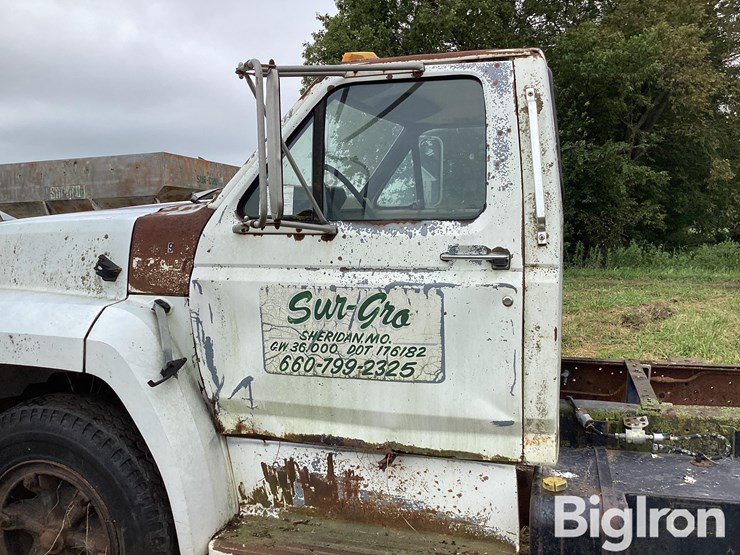 1991-ford-f700-image-9