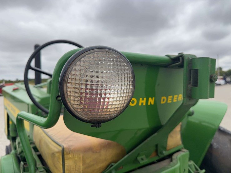 john-deere-620-image-39