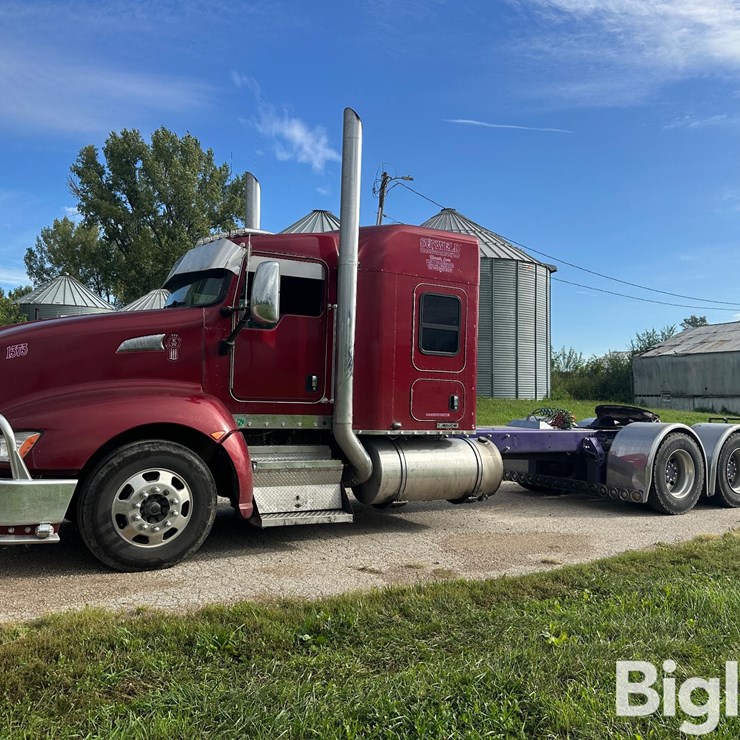 2013 KENWORTH T660