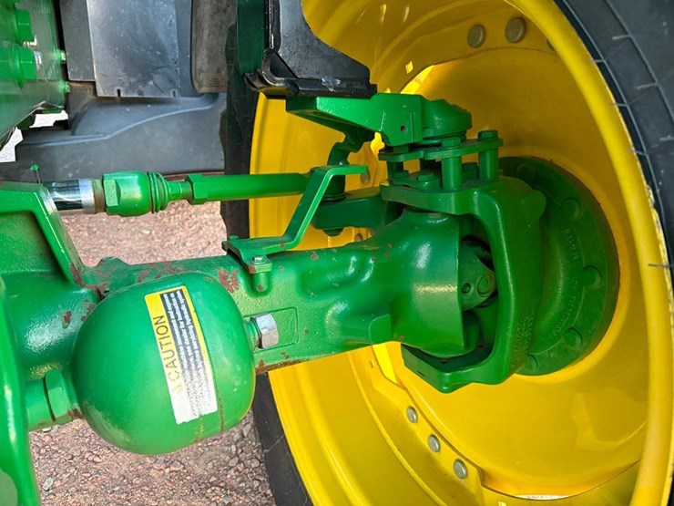 john-deere-6215r-image-45
