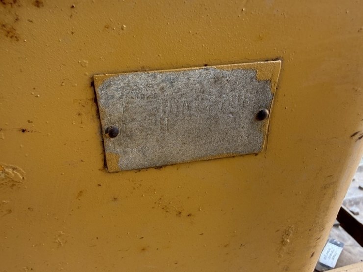 1972-caterpillar-d8h-image-30