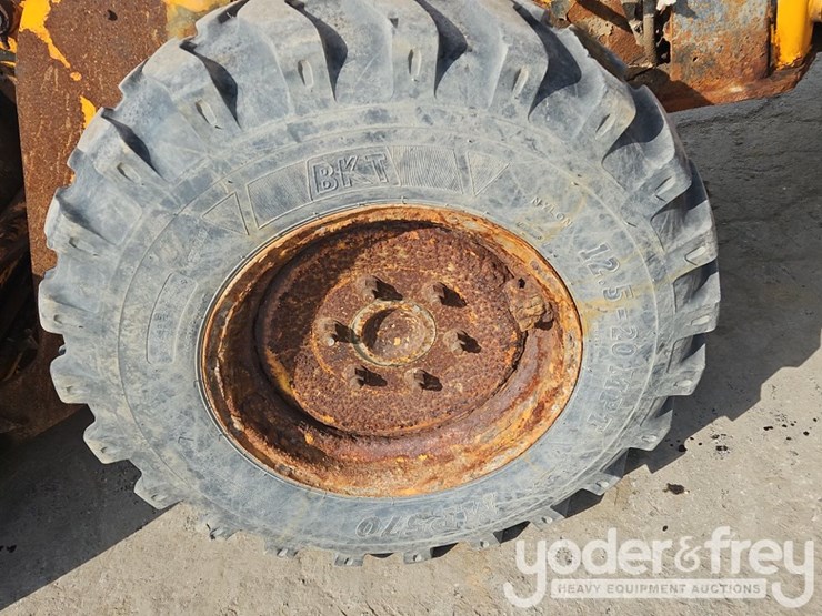 1999-jcb-407b-image-11
