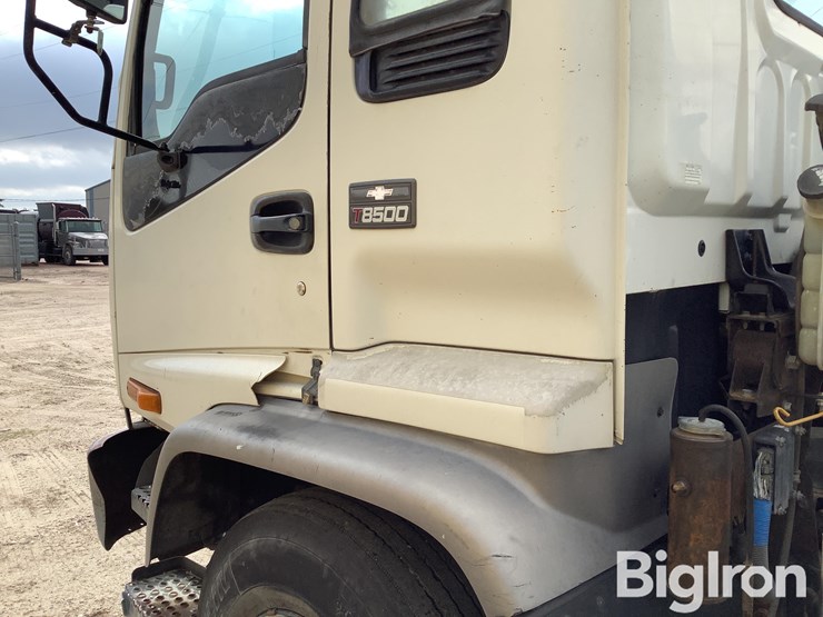 1998-chevrolet-t8500-image-10
