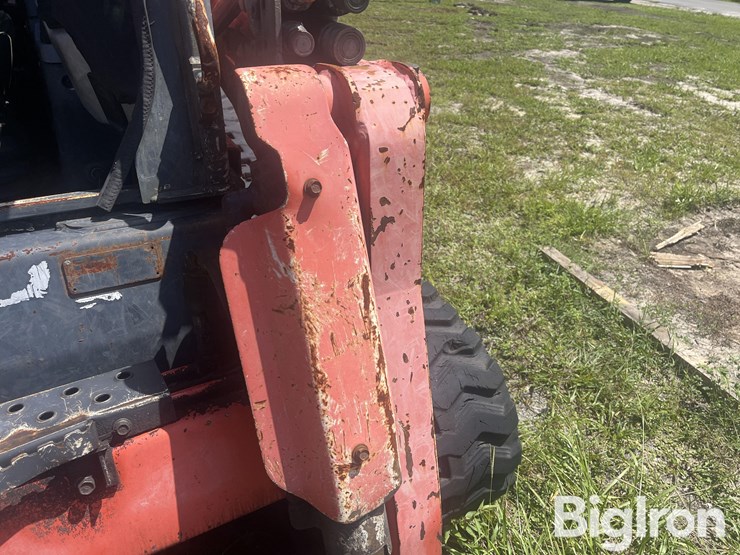 2019-kubota-svl95-2s-image-15