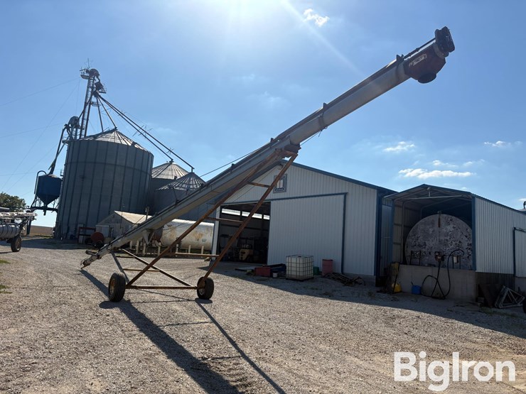 hutchinson-10x61-image-7