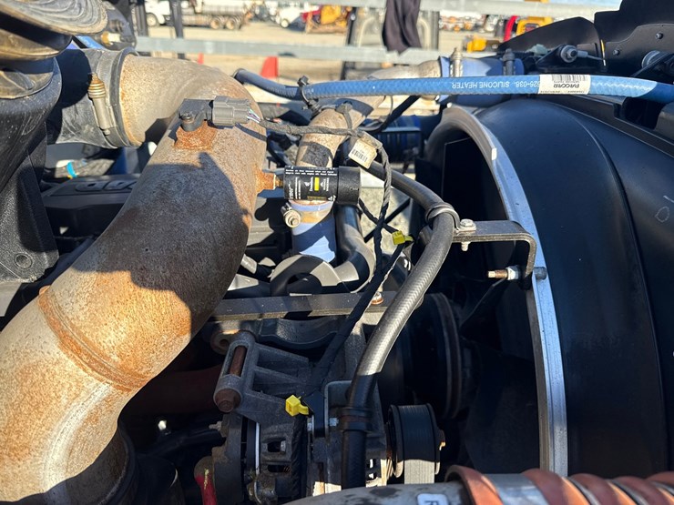 2020-kenworth-t270-image-23