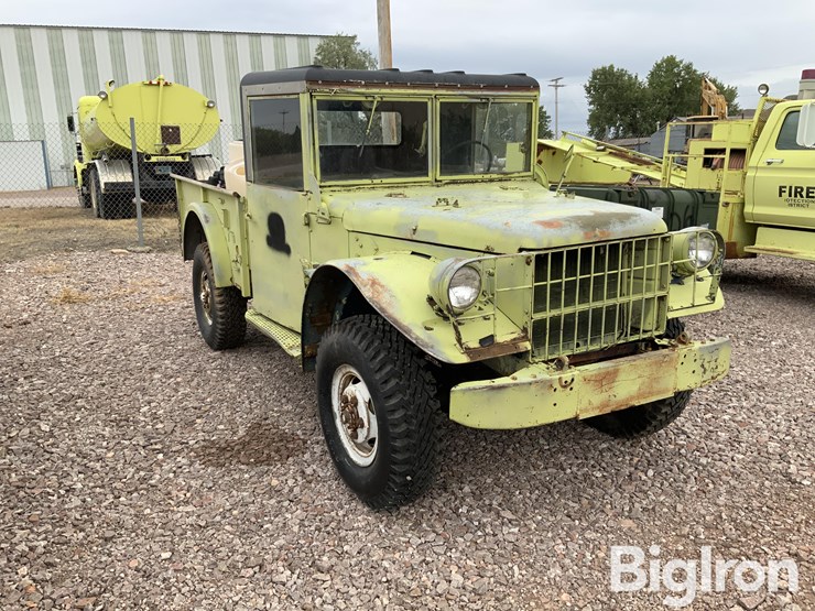 1958-dodge-m37-image-3