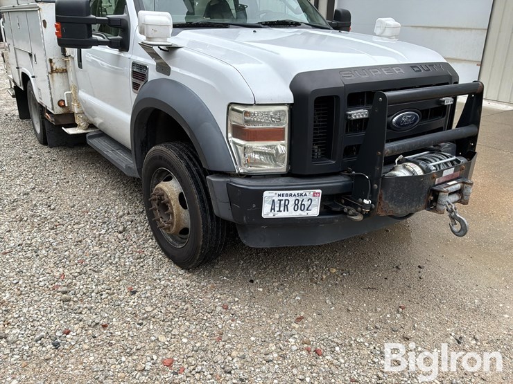 2008-ford-f550-xl-image-11