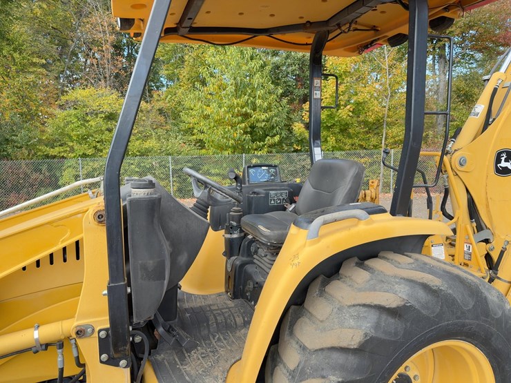 2008-john-deere-110-image-23
