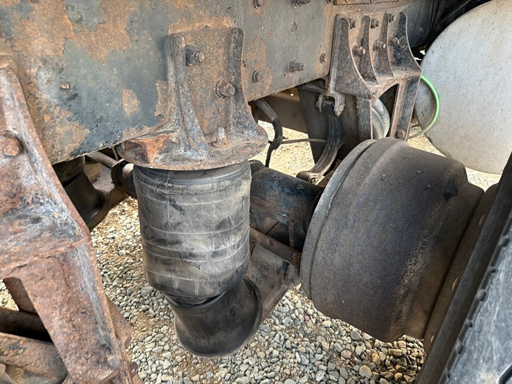 1997-kenworth-t800-image-39