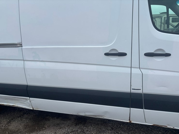 #2333-•-2014-mercedes-sprinter-van-image-20