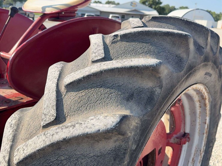 farmall-super-h-image-35