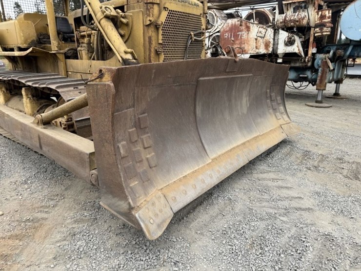 1967-caterpillar-d8h-image-10