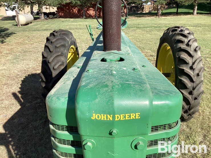 1947-john-deere-model-a-image-15