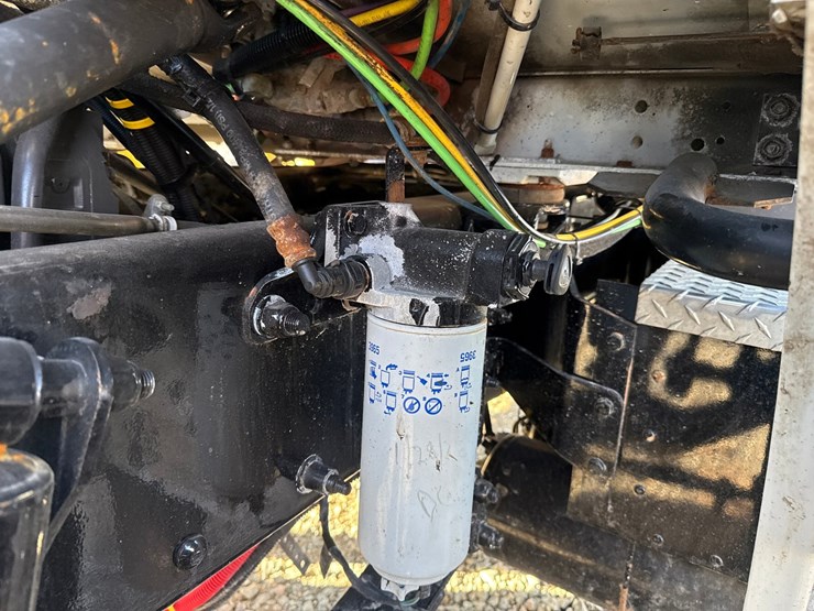 2020-kenworth-t270-image-12